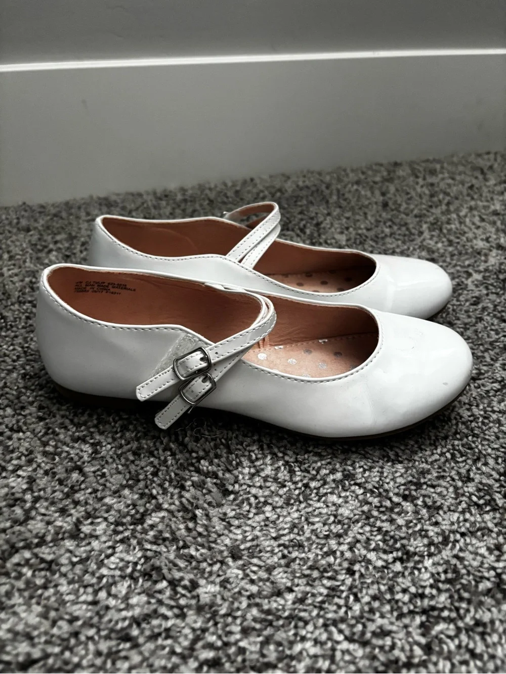Girls White Mary Jane Dress Shoes with Polka-Dot Insole